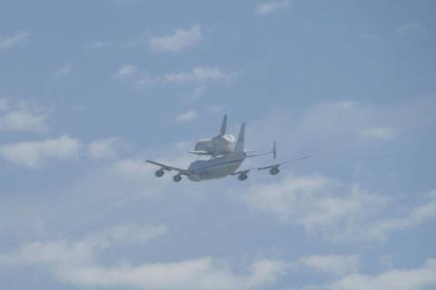 Space Shuttle Endeavor 21 SEP 2012_2.jpg